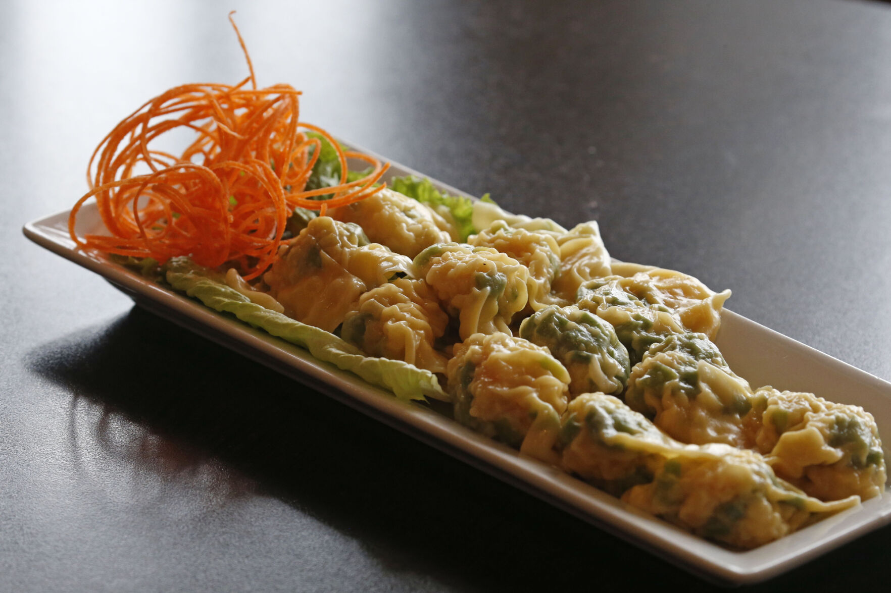 Wok & Roll Chinese restaurant